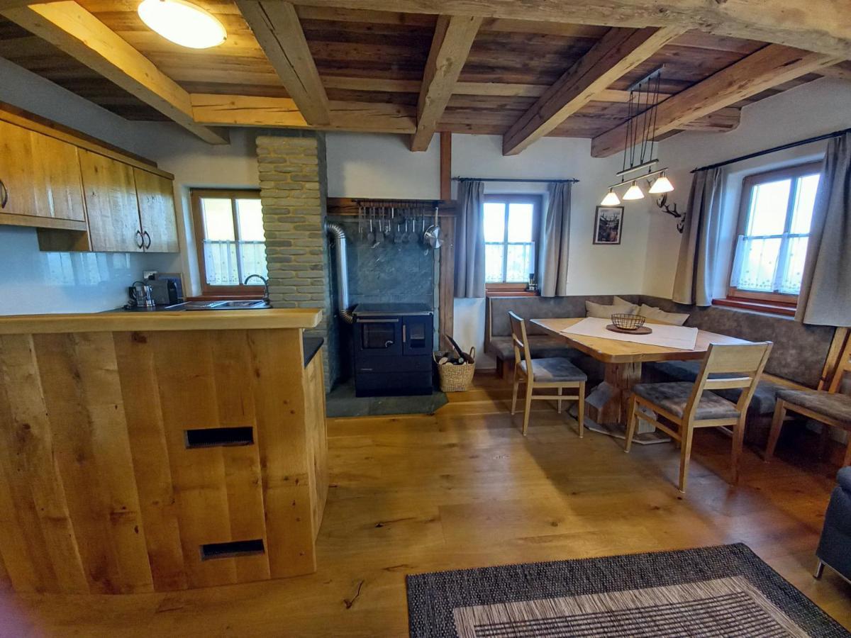 Almchalet Schuster Diex Exterior photo